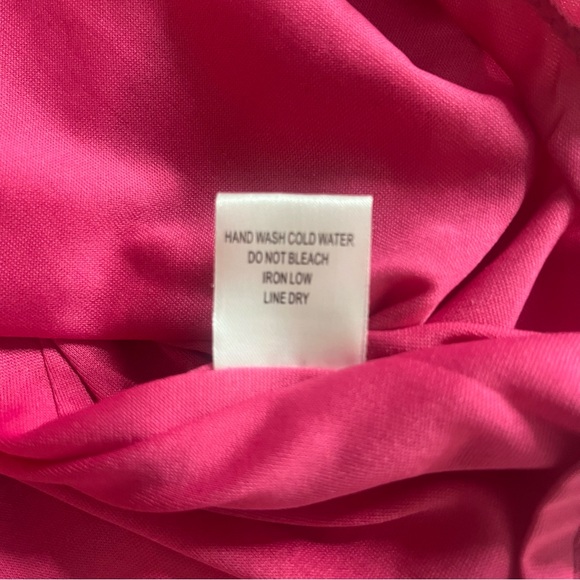 Brand + Label Women’s Hot Pink Sleeveless Tassel Mini Dress Sz S - Picture 10 of 10